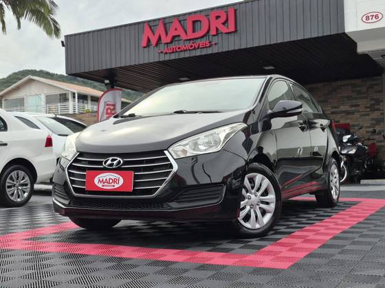 HYUNDAI HB20S 1.0 COMFORT PLUS 12V FLEX 4P MANUAL